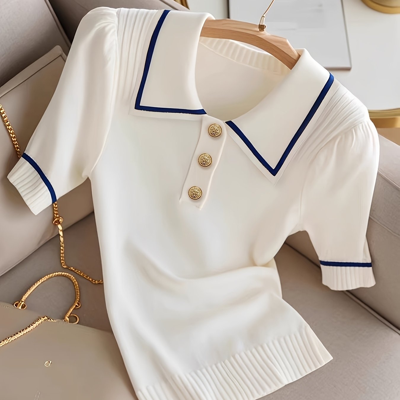 WL Boutique | Elegant Short-Sleeve Button-Up Collared Shirt