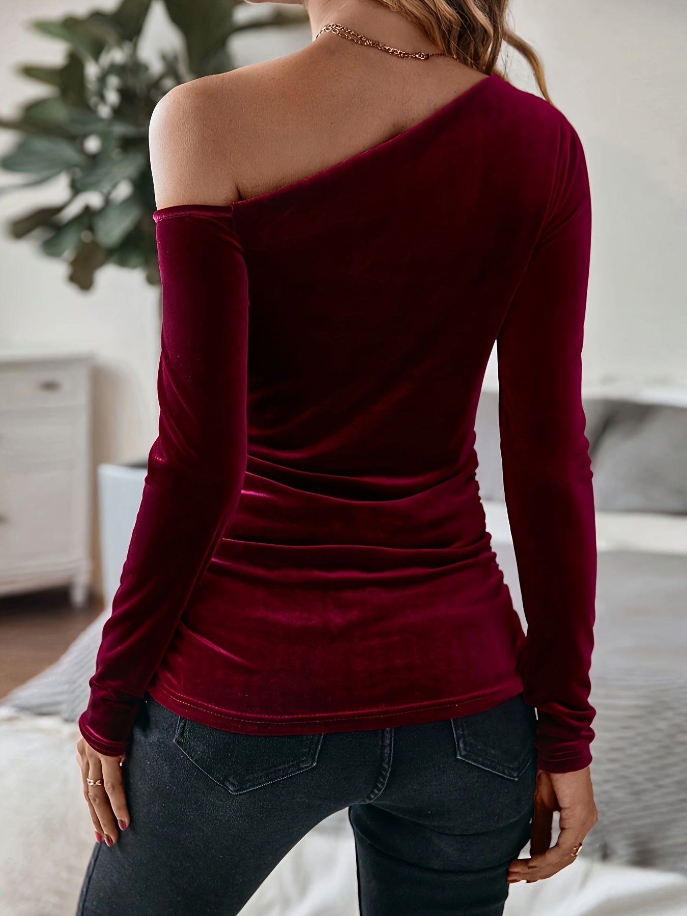 Bruna Aeppli by WL Boutique | Burgundy Velvet Off-Shoulder Top