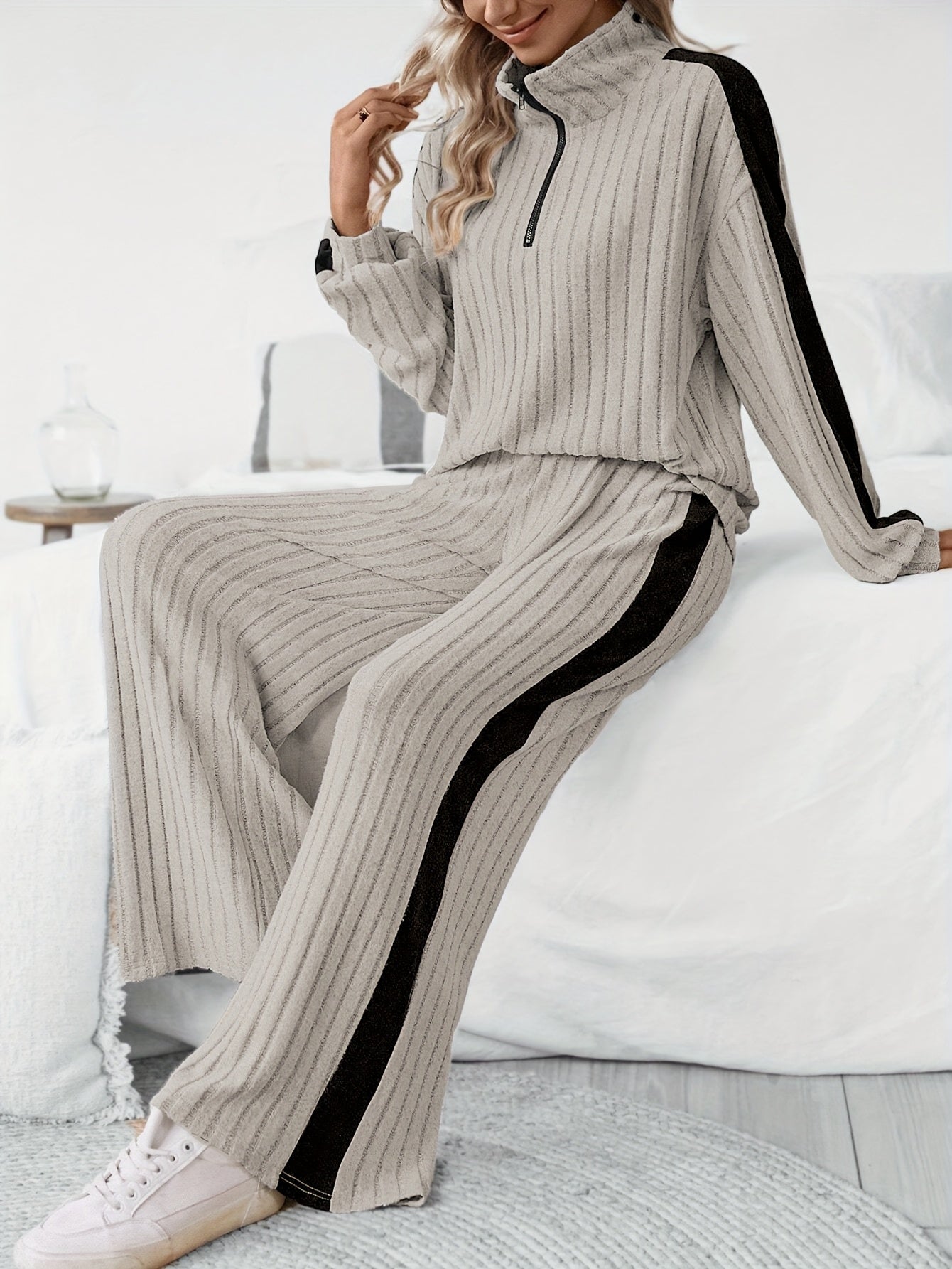 WL Boutique | Striped Collar Top &amp; Color-Block Wide-Leg Pants Set