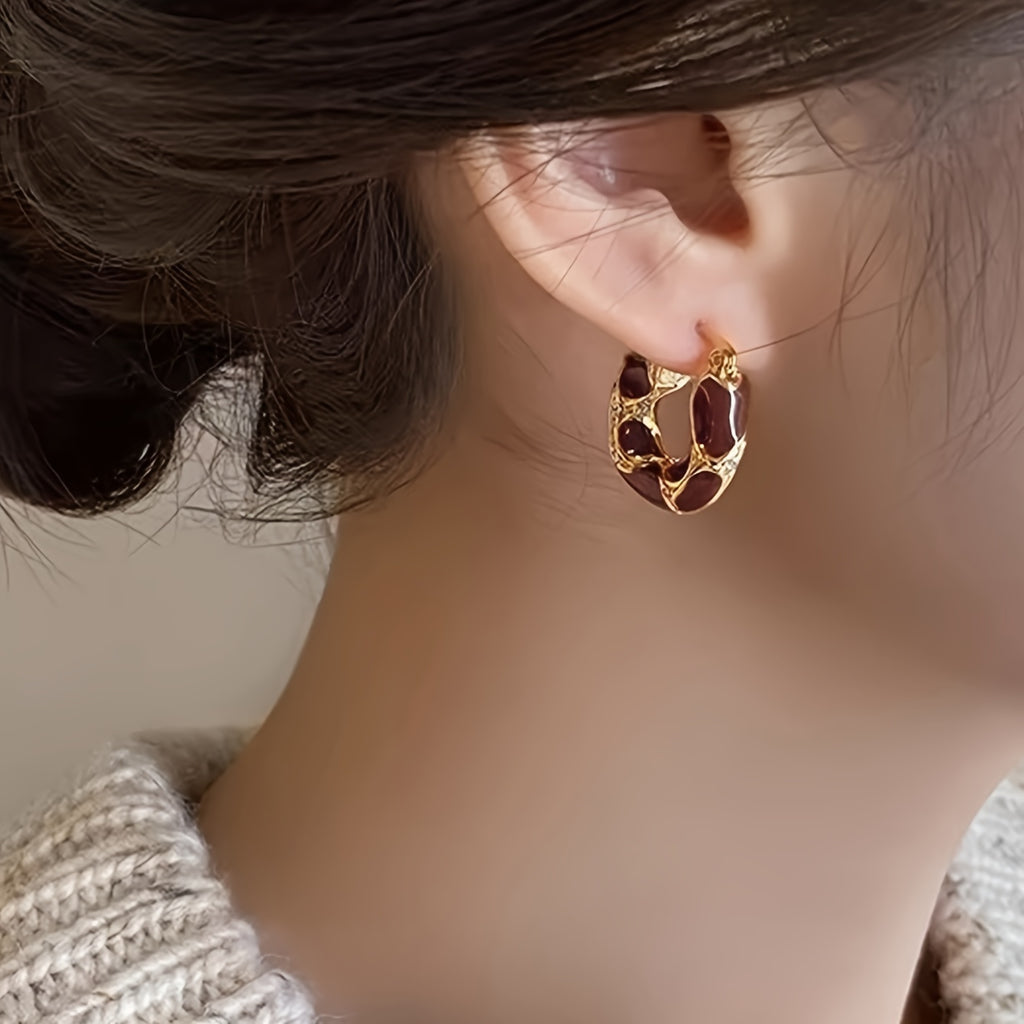 WL Boutique | Vintage Elegant Hoop Earrings