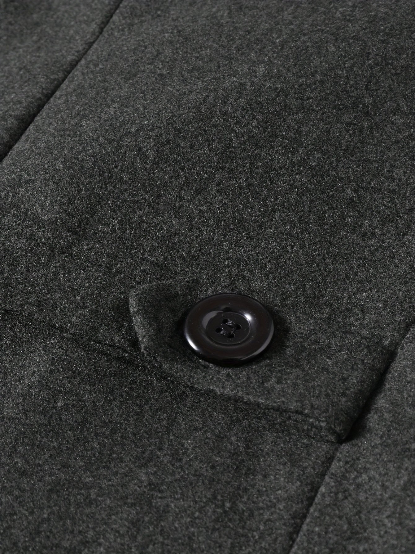 WL Boutique Men | Elegant Black Double-Breasted Winter Coat