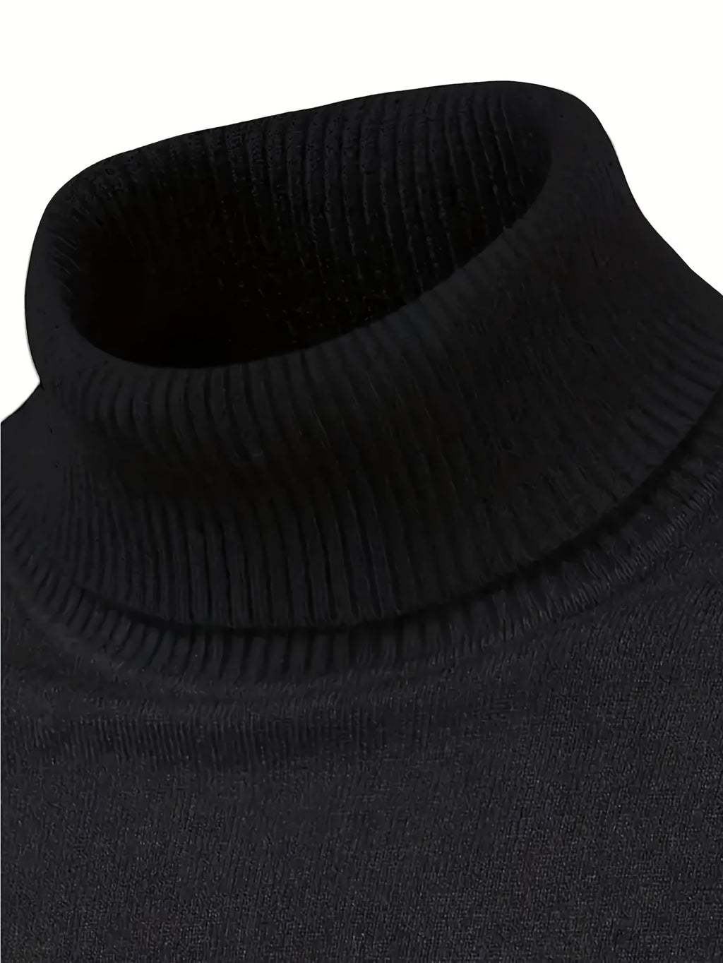 WL Boutique Men | Elegant High-Neck Turtleneck Sweater
