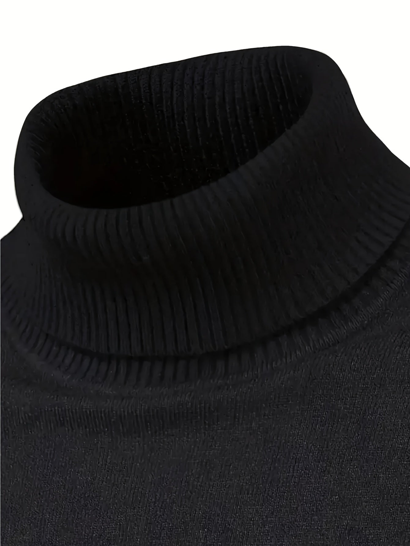 WL Boutique Men | Elegant High-Neck Turtleneck Sweater