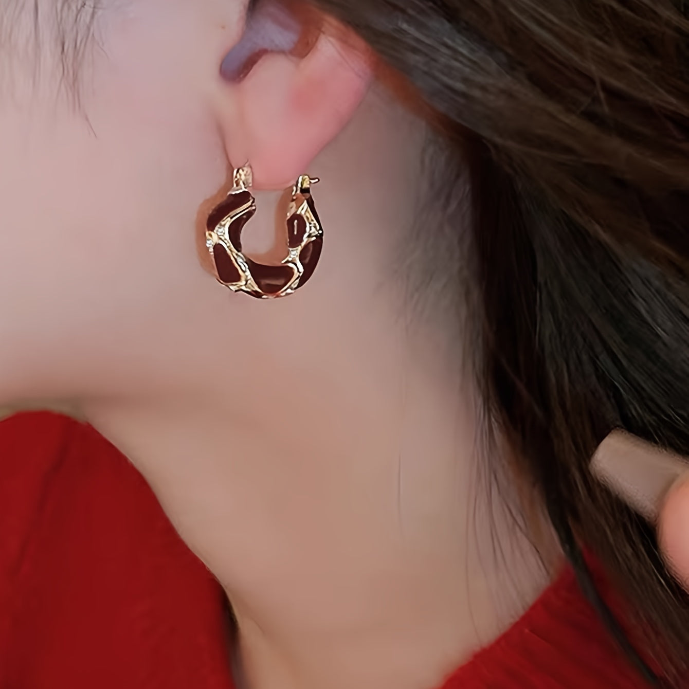 WL Boutique | Vintage Elegant Hoop Earrings