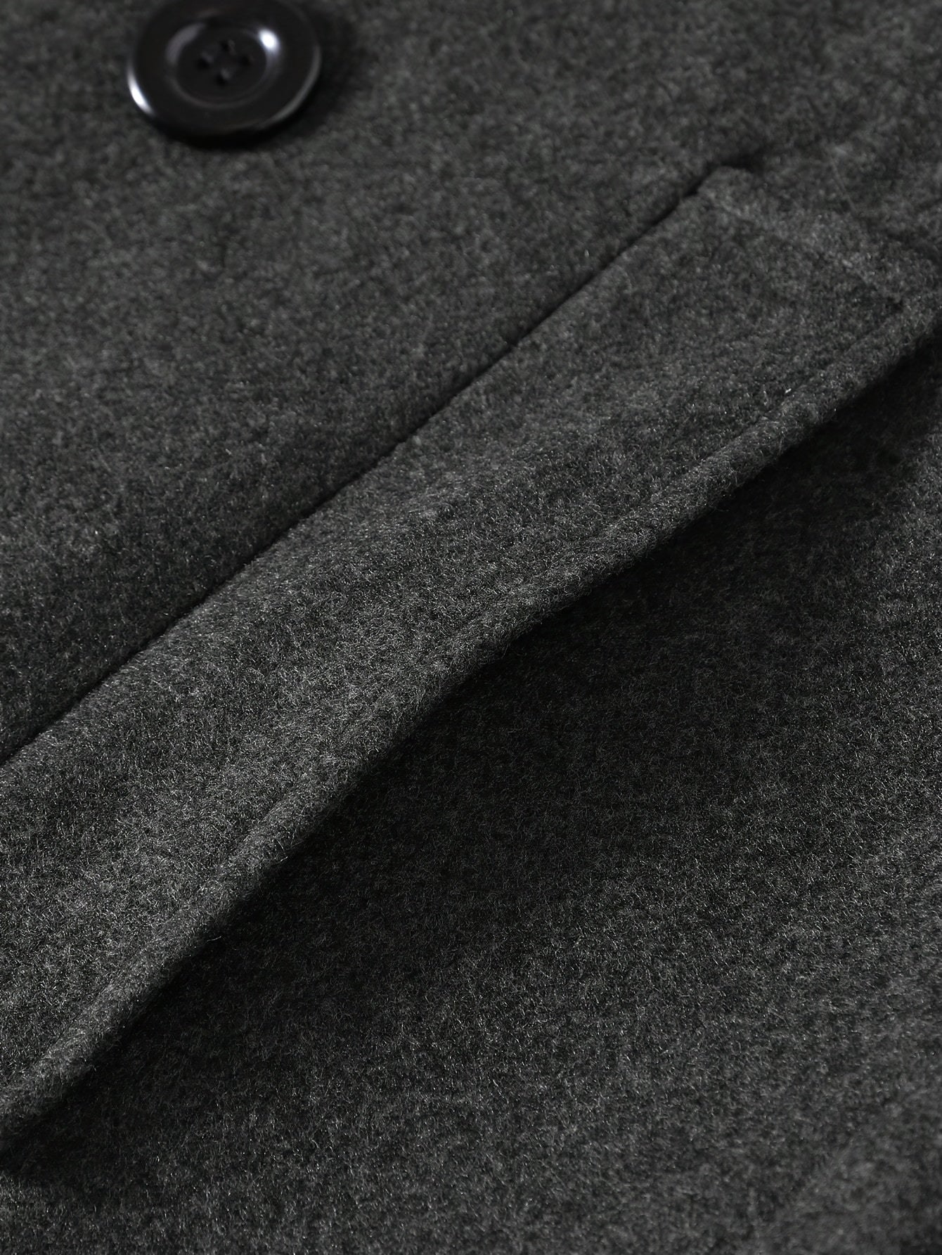 WL Boutique Men | Elegant Black Double-Breasted Winter Coat