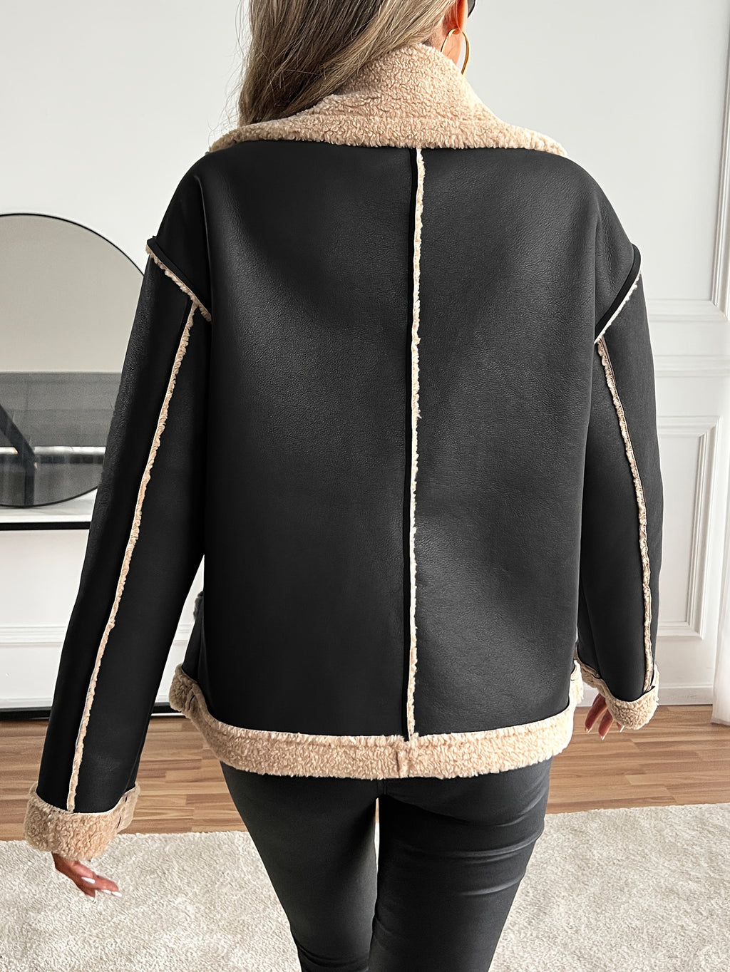 WL Boutique | Elegant Faux Fur-Lined Motorcycle Jacket