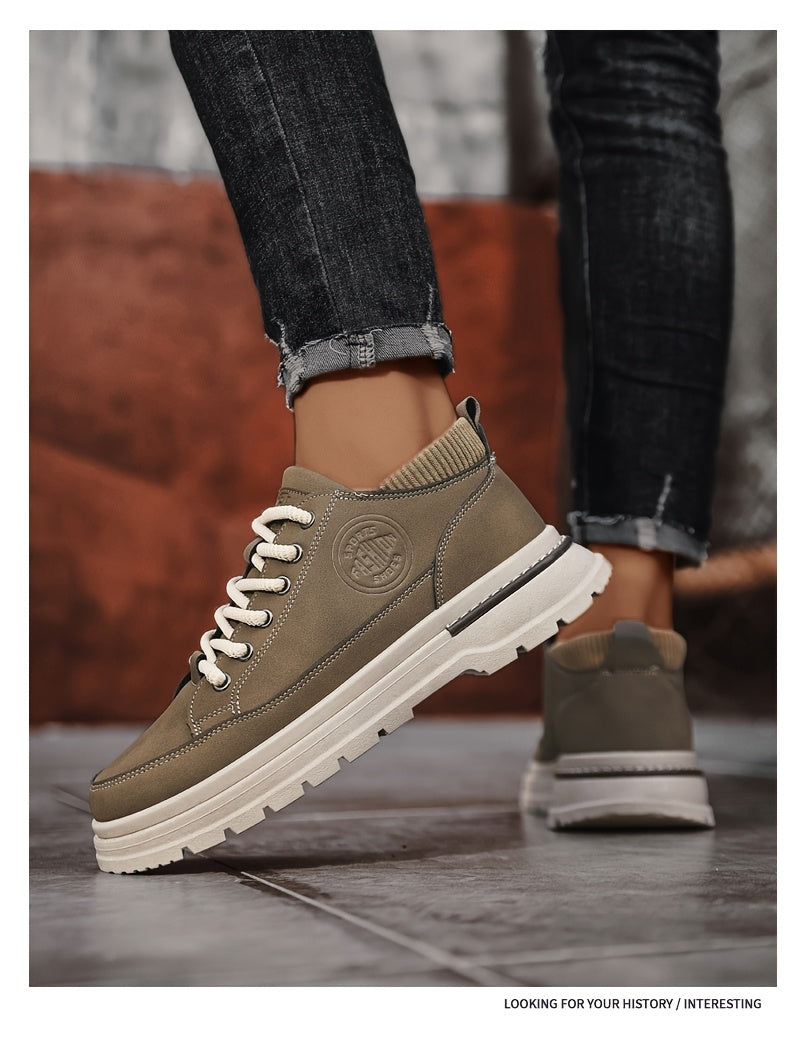 WL Boutique Men | Retro Brown Low-Top Lace-Up Sneakers