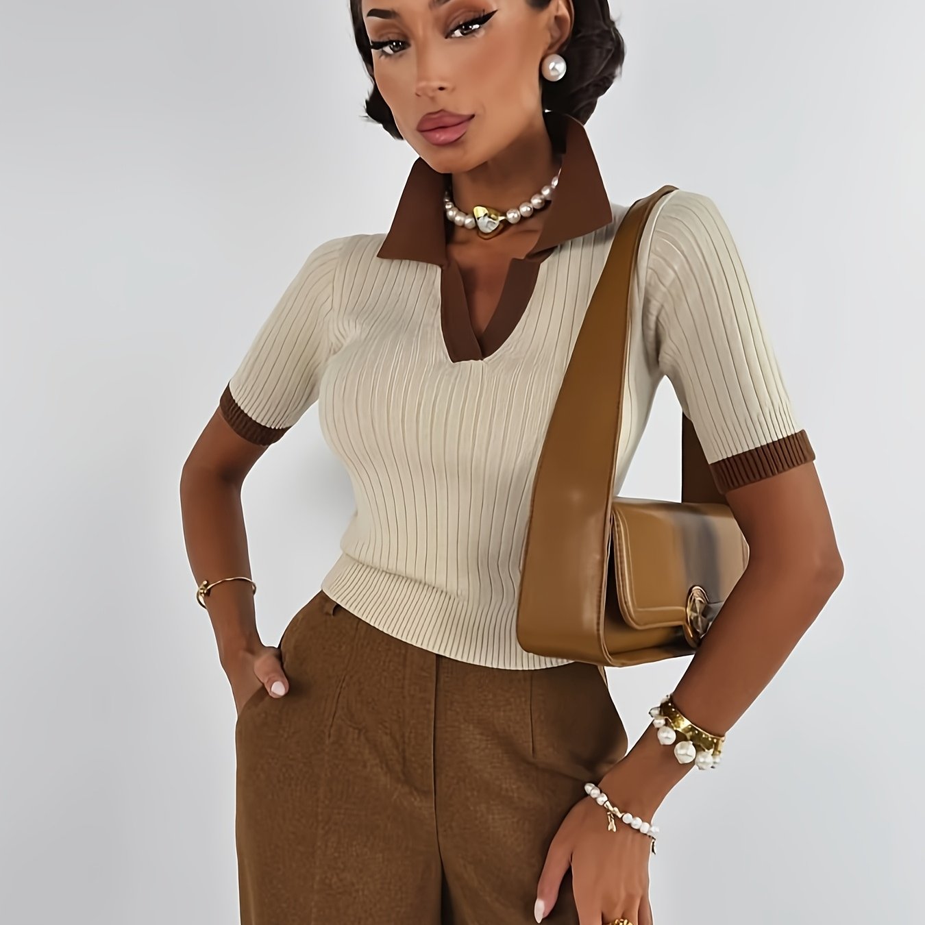 WL Boutique | Elegant Color Block Short-Sleeve Sweater