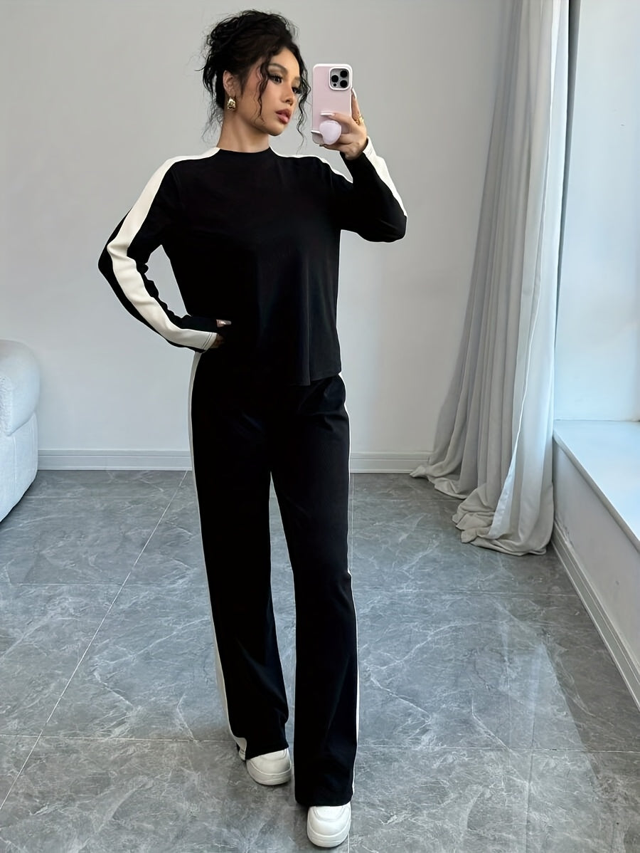 WL Boutique | Striped Contrast Round Neck T-Shirt &amp; Pants Set