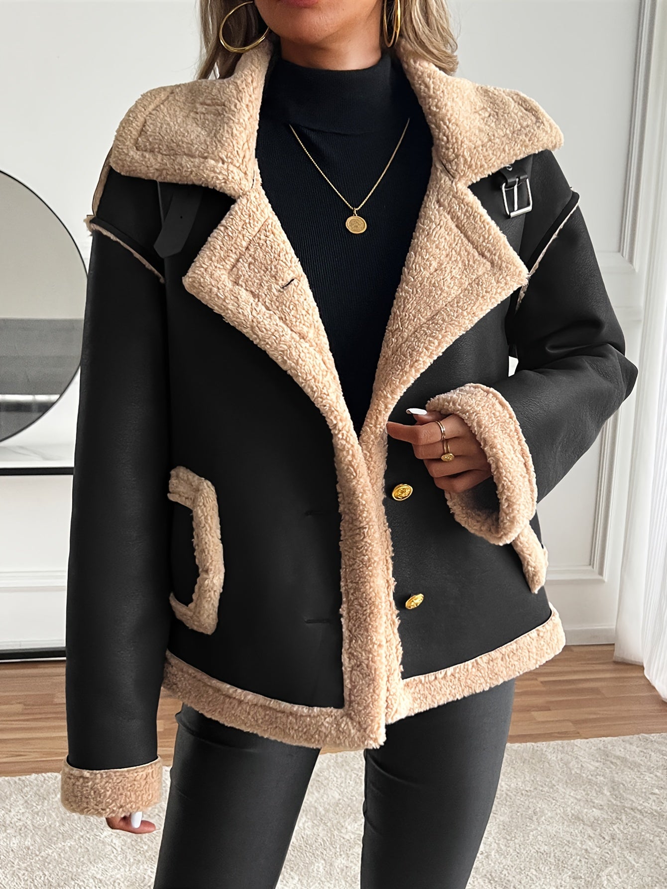 WL Boutique | Elegant Faux Fur-Lined Motorcycle Jacket