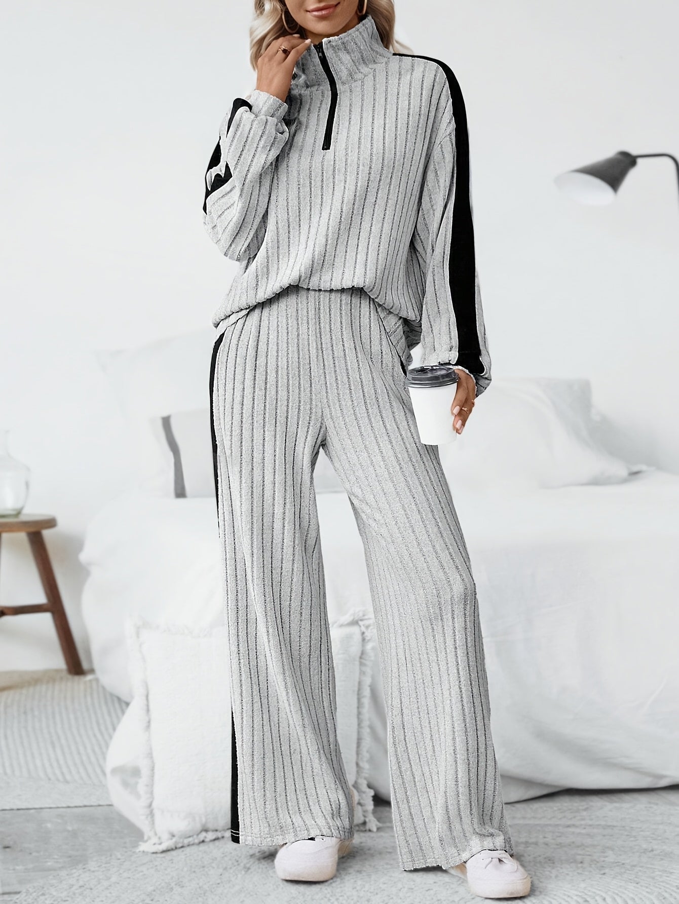 WL Boutique | Striped Collar Top &amp; Color-Block Wide-Leg Pants Set