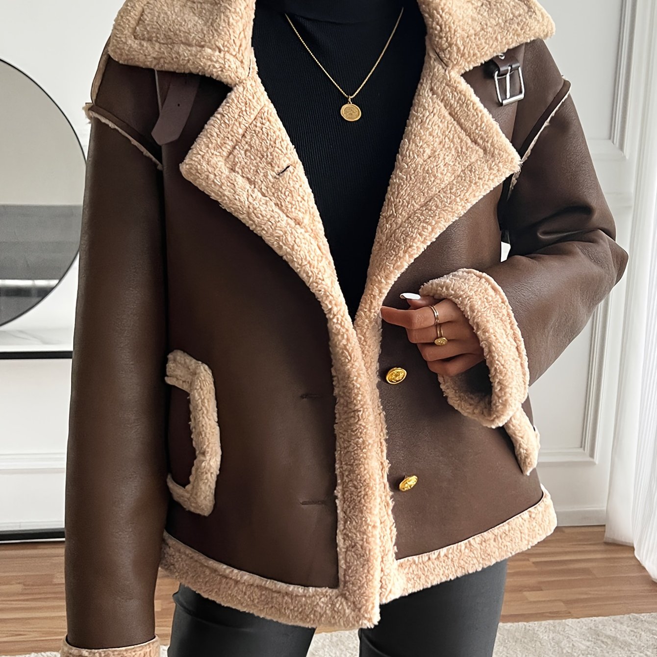 WL Boutique | Elegant Faux Fur-Lined Motorcycle Jacket