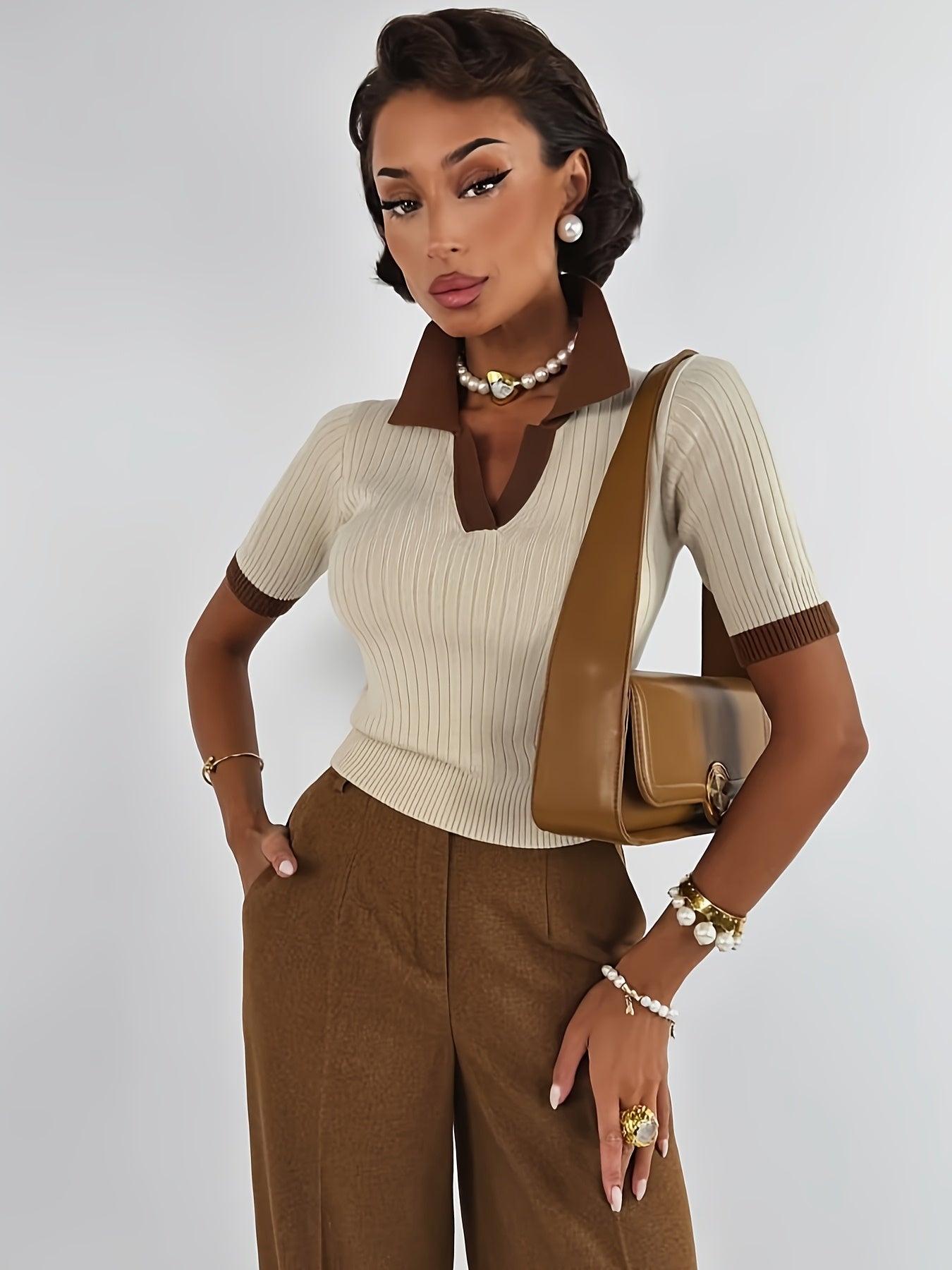 WL Boutique | Elegant Color Block Short-Sleeve Sweater