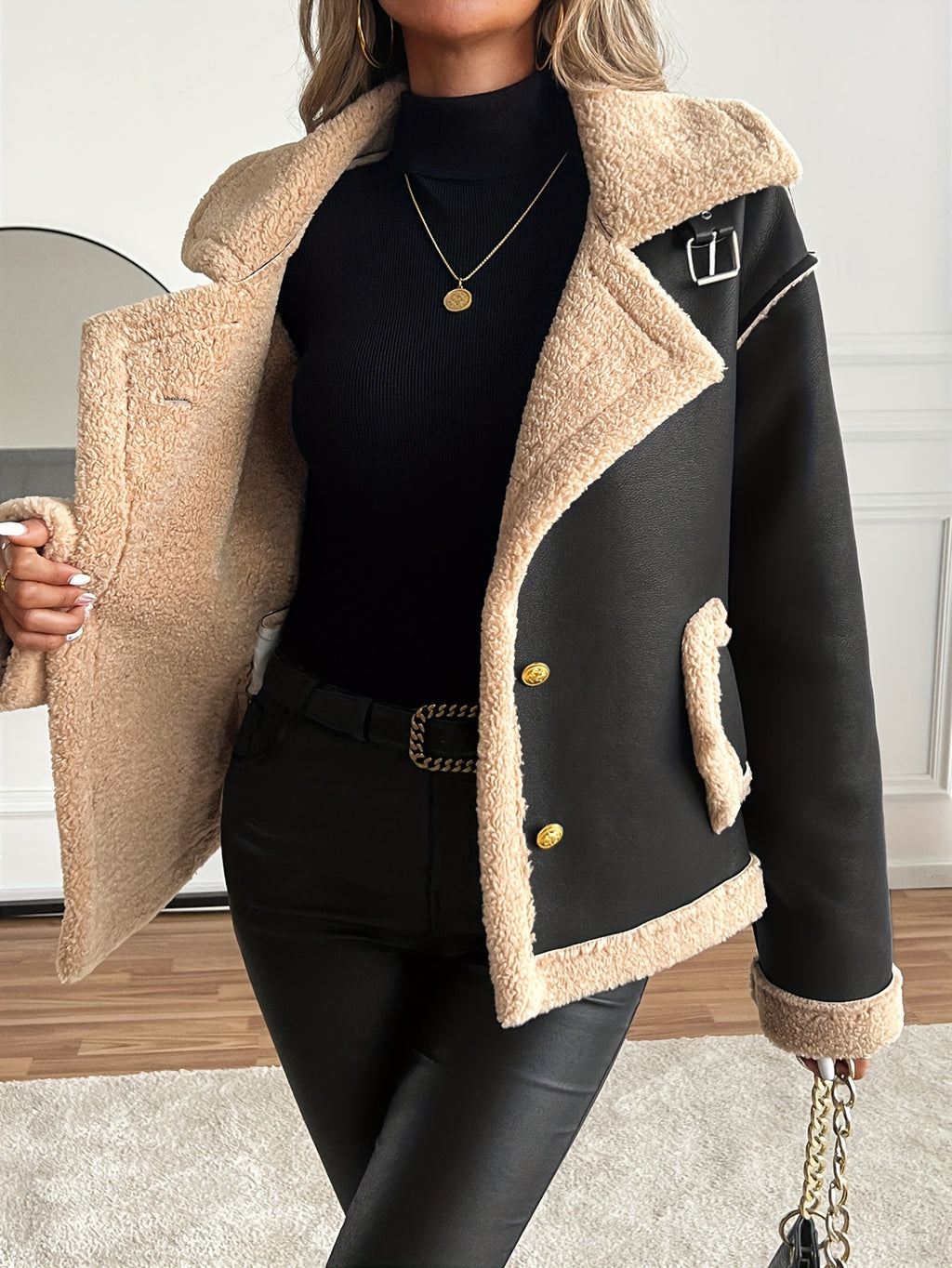 WL Boutique | Elegant Faux Fur-Lined Motorcycle Jacket
