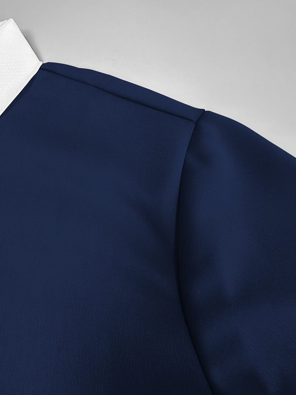 WL Boutique | Men’s Long-Sleeve Polo Shirt – Classic Summer Comfort