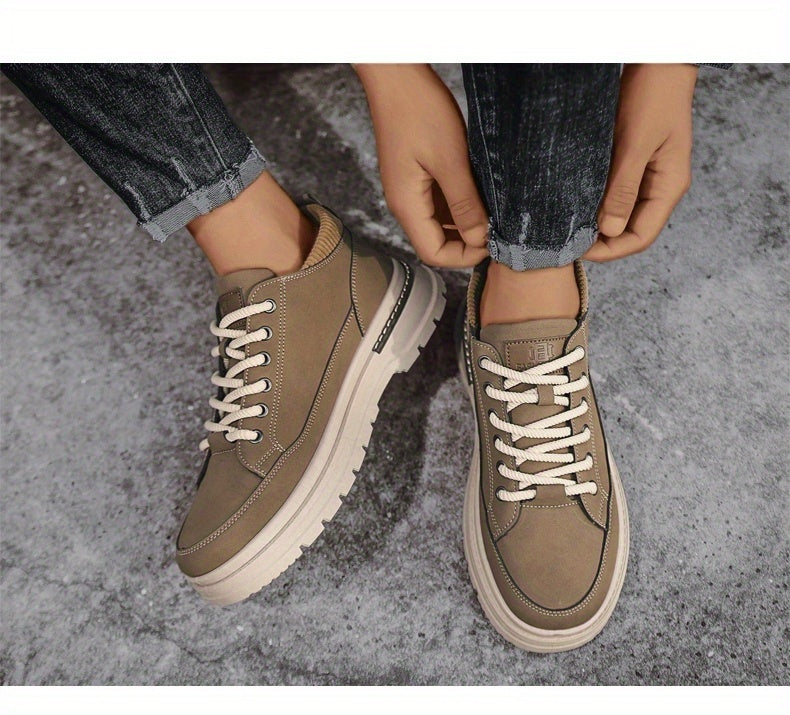 WL Boutique Men | Retro Brown Low-Top Lace-Up Sneakers