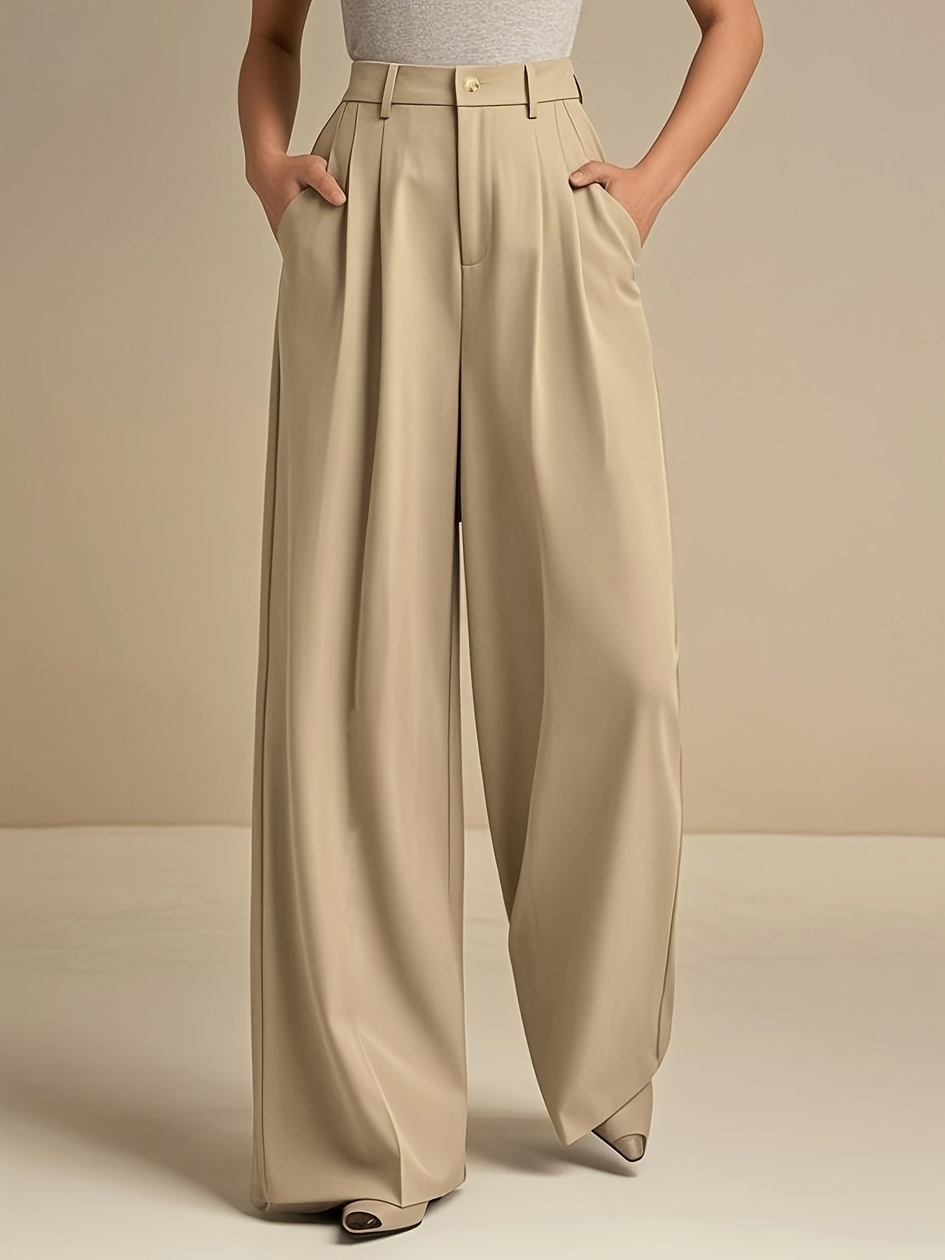 WL Boutique | Elegant Beige Wide-Leg Trousers with Zipper Detail