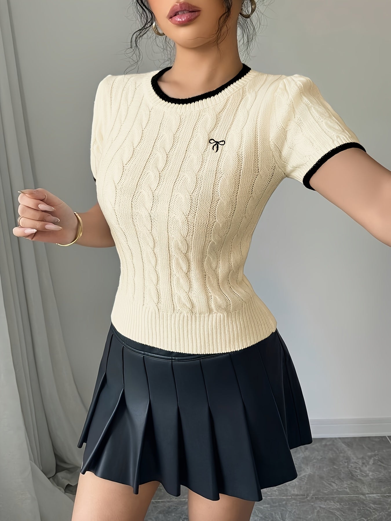 WL Boutique | Elegant Cat-Ear Detail Top with Two-Tone Edges