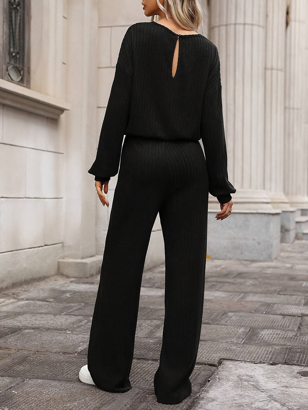 WL Boutique | Cozy Fleece-Lined Long-Sleeve Jumpsuit