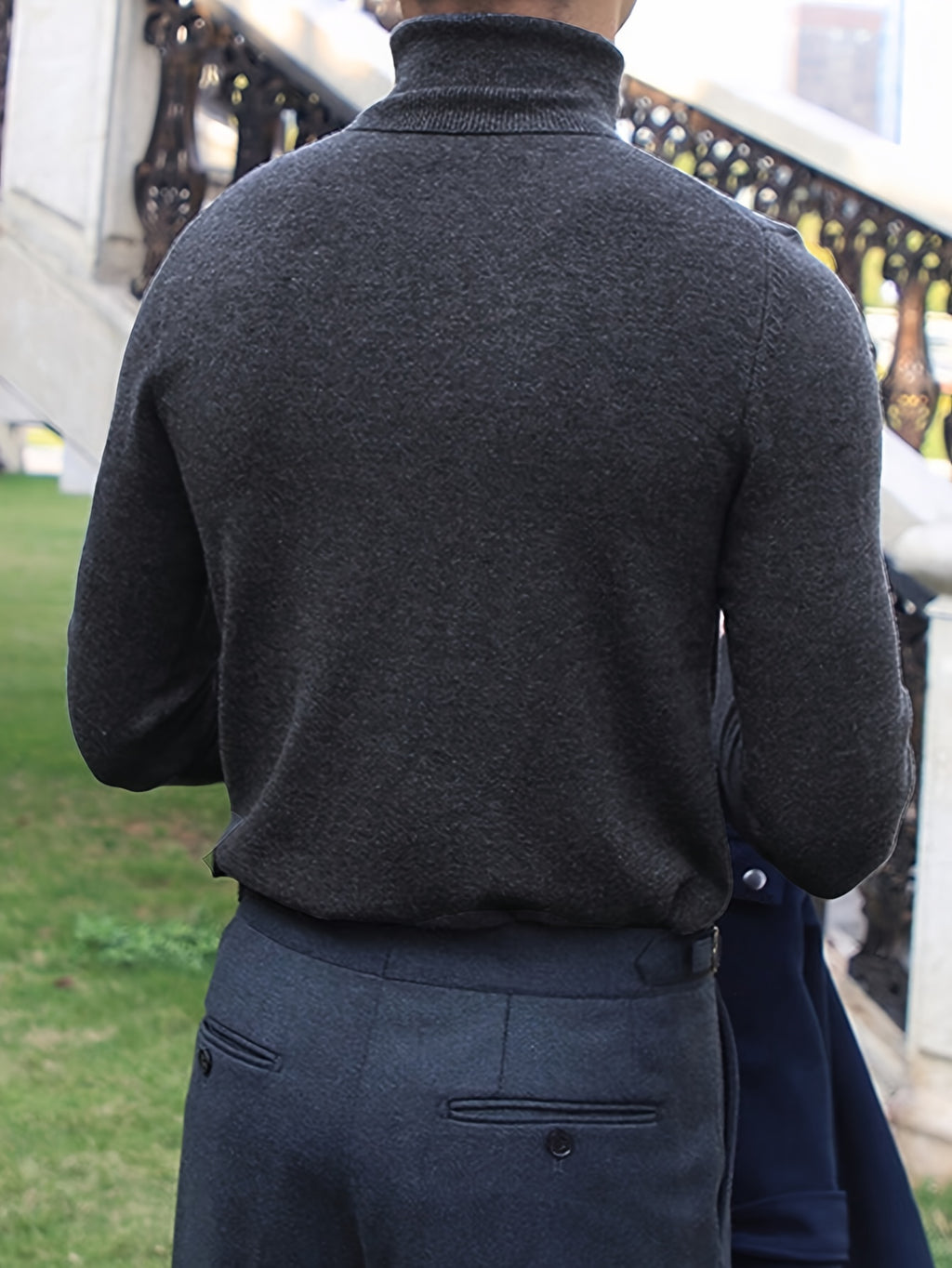 WL Boutique Men | Elegant High-Neck Turtleneck Sweater