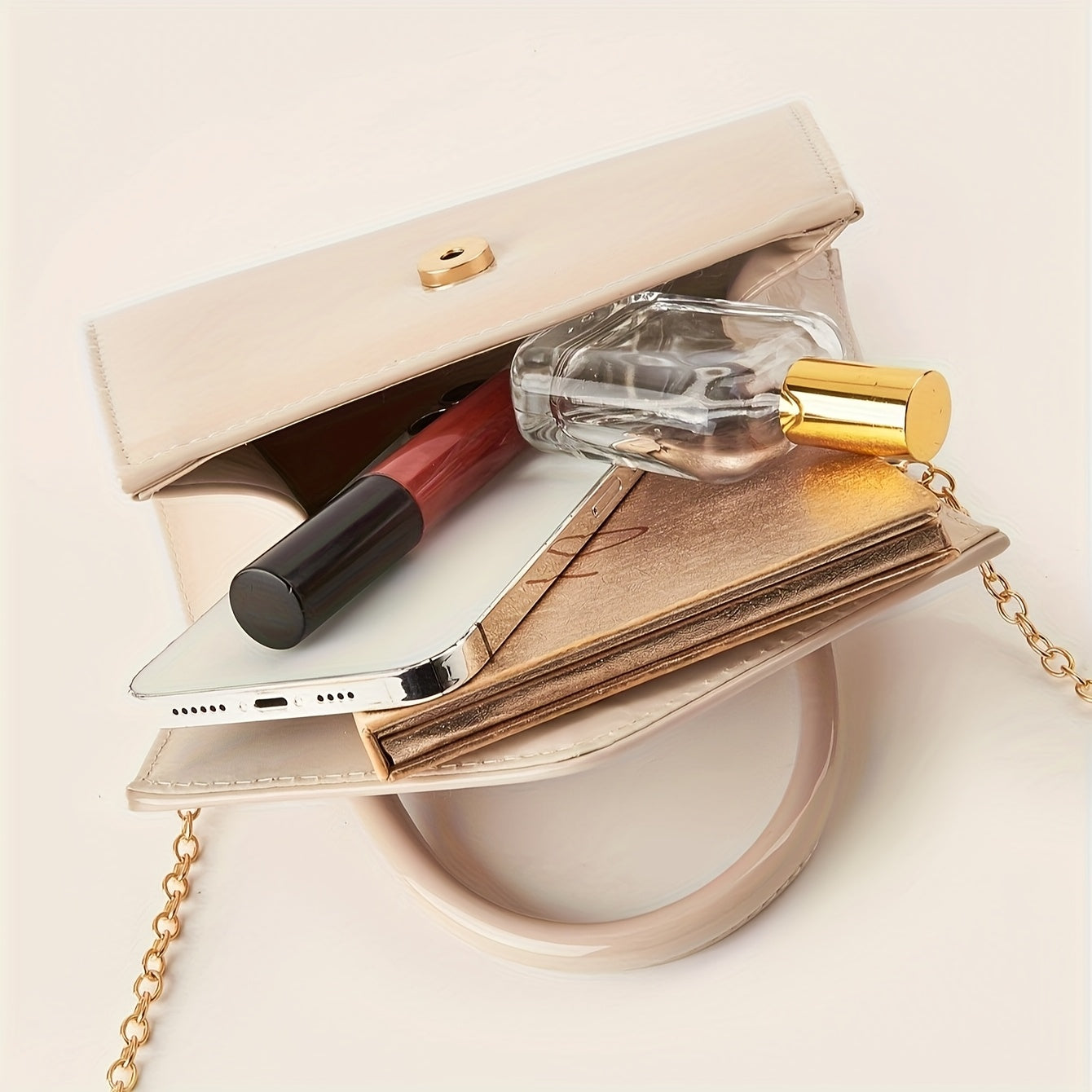 WL Boutique | Elegant Glossy Patent Dinner Bag