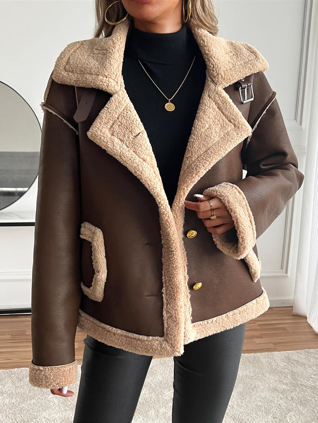 WL Boutique | Elegant Faux Fur-Lined Motorcycle Jacket