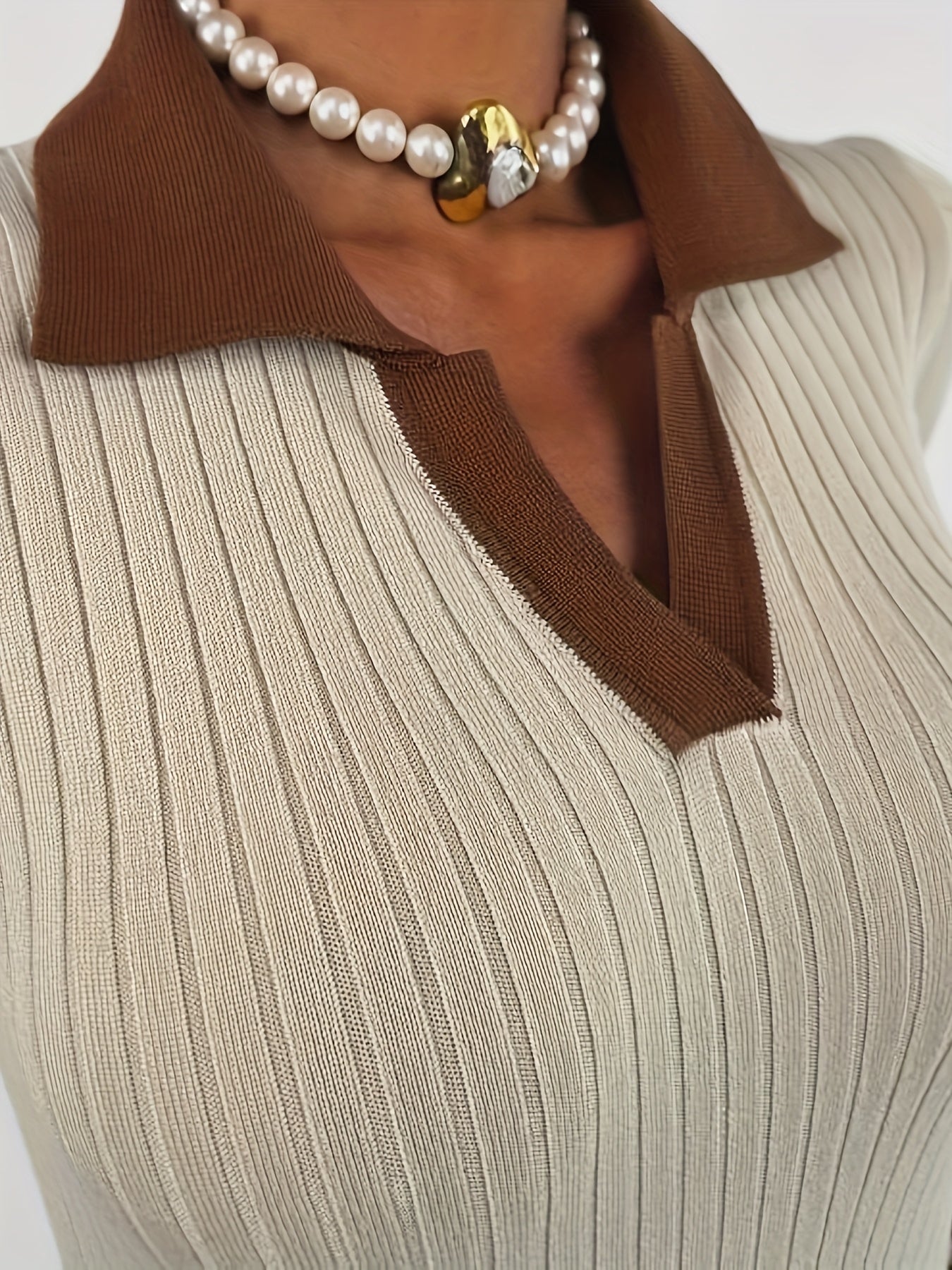 WL Boutique | Elegant Color Block Short-Sleeve Sweater