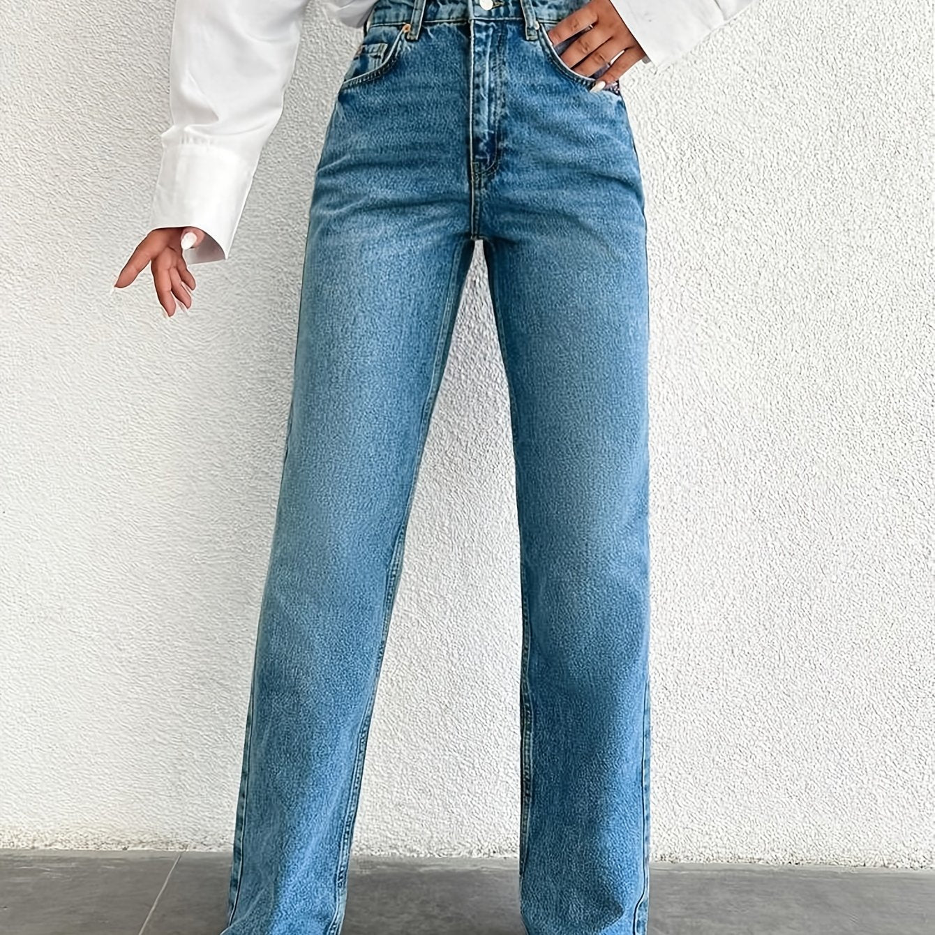 WL Boutique | Elegant Flared Wide-Leg Jeans with Stretch Fit
