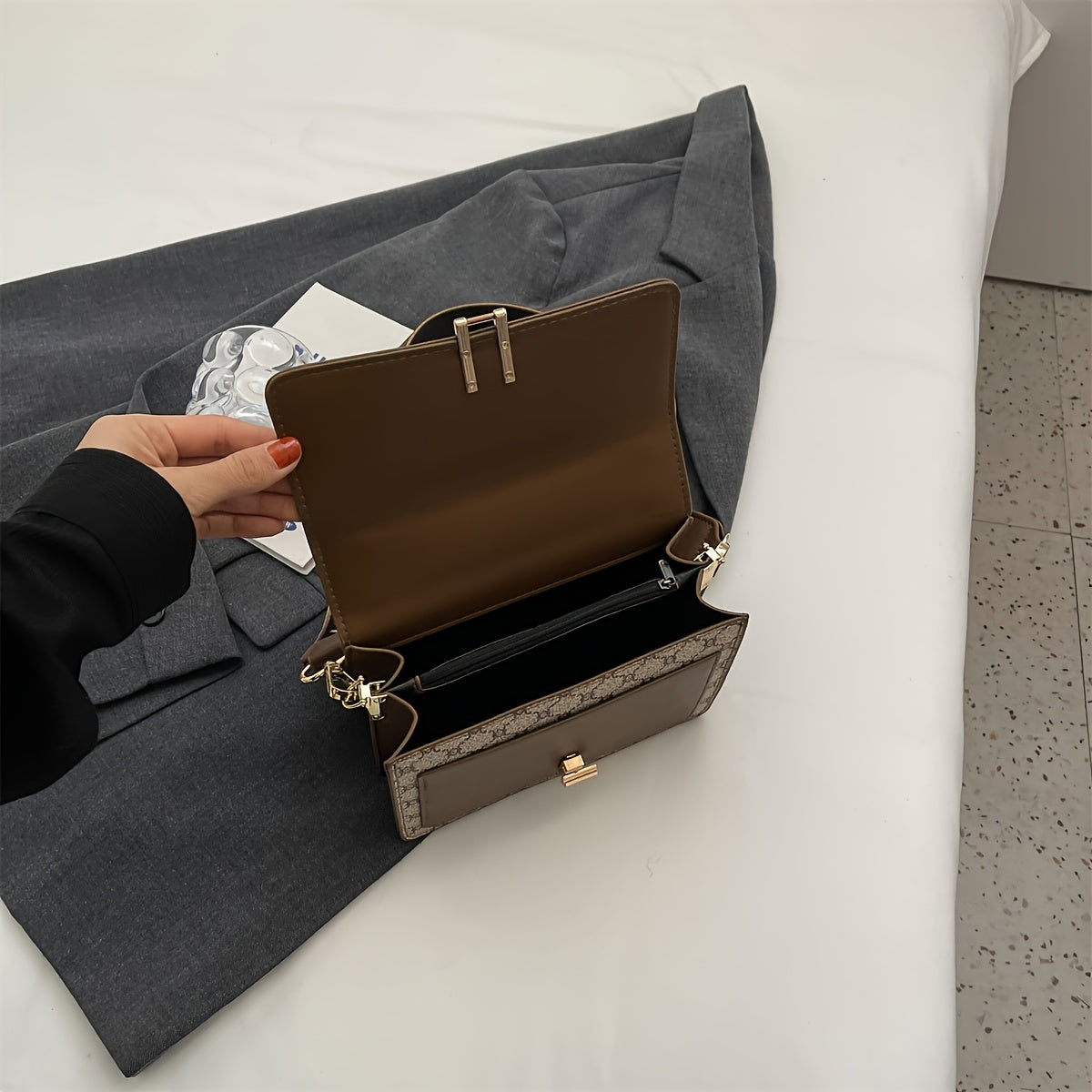 WL Boutique | Geometric Floral Shoulder &amp; Handbag