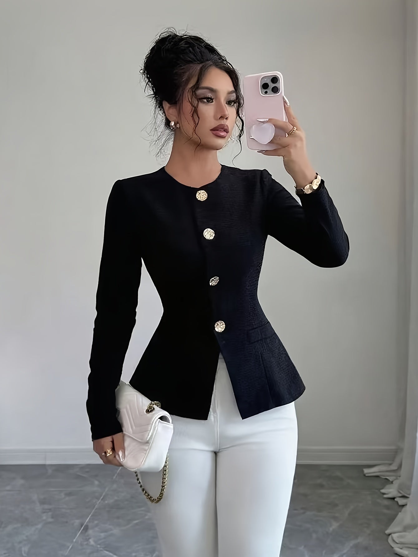 WL Boutique | Elegant Slim-Fit Black Blazer with Golden Buttons