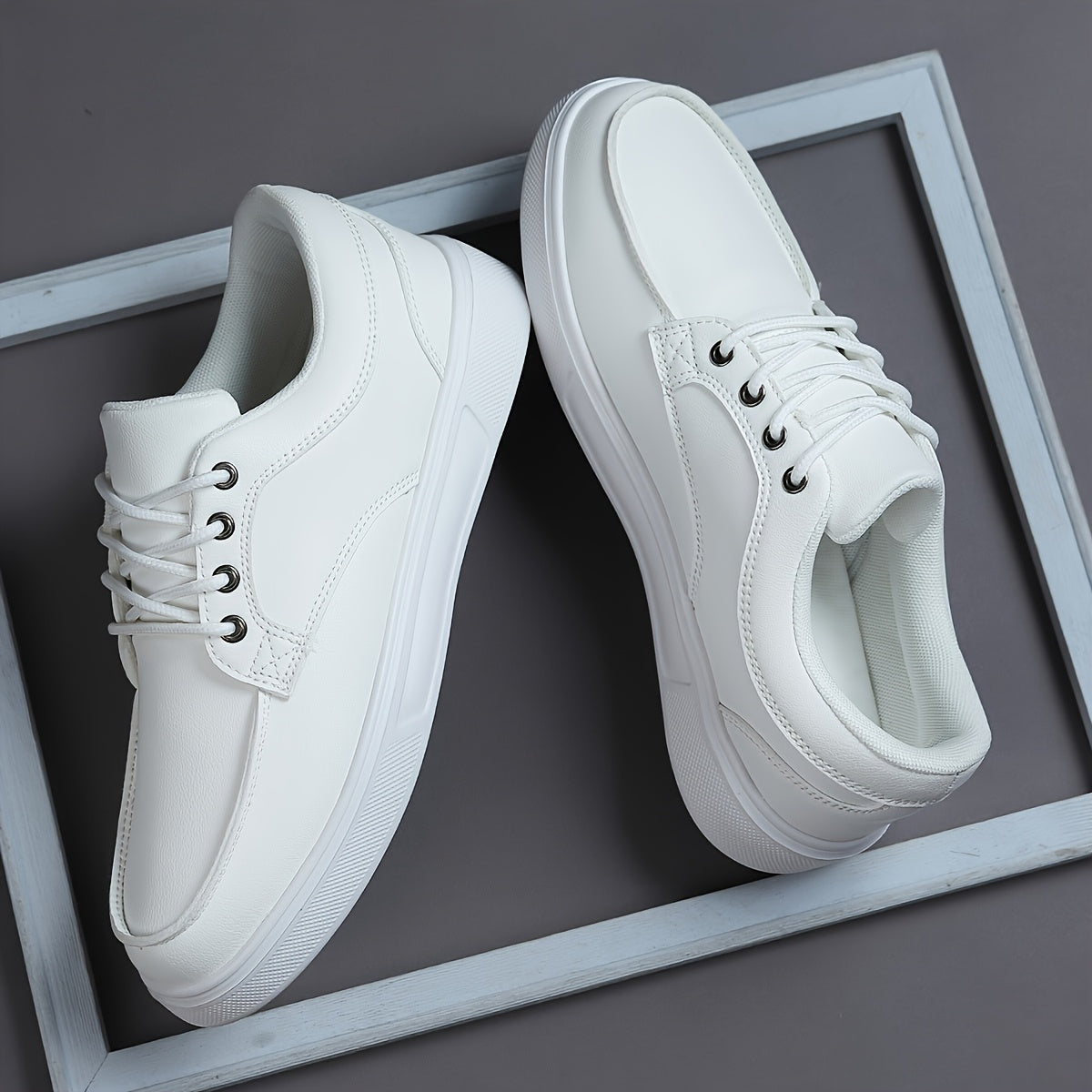 WL Boutique | Men’s Retro Low-Top Skate Sneakers